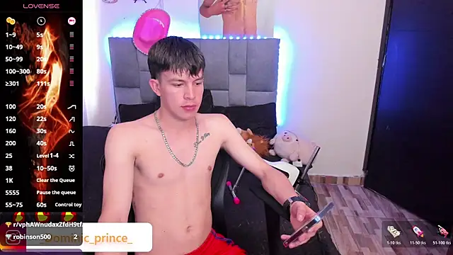 Snapshot of DominicPrince chatting on 12.13.25 DominicPrince online show from 12.13.25