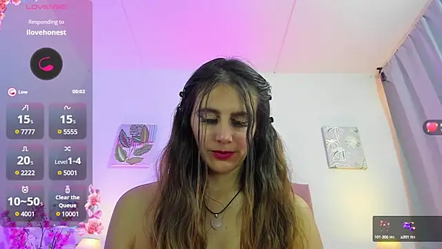 Snapshot of Samanthamillher10 chatting on 03.02.25 Samanthamillher10 online show from 03.02.25