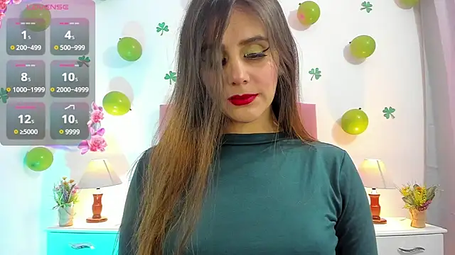 Snapshot of Samanthamillher10 chatting on 03.18.25 Samanthamillher10 online show from 03.18.25