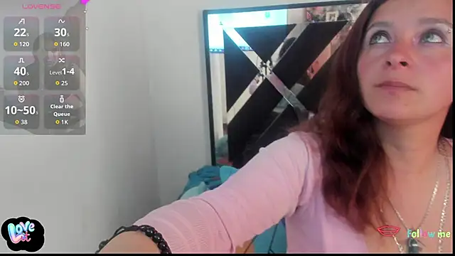 Snapshot of Baioleth chatting on 09.20.25 Baioleth online show from 09.20.25