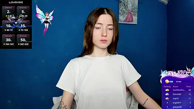 Snapshot of Luxuryalma chatting on 03.21.25 Luxuryalma online show from 03.21.25