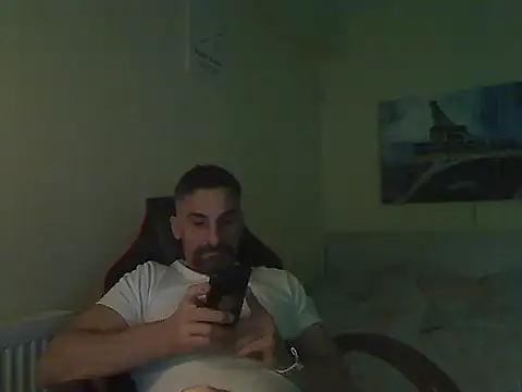 Snapshot of amydamarw chatting on 02.17.26 amydamarw online show from 02.17.26