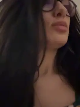 Snapshot of MiaJeanns chatting on 02.13.25 MiaJeanns online show from 02.13.25