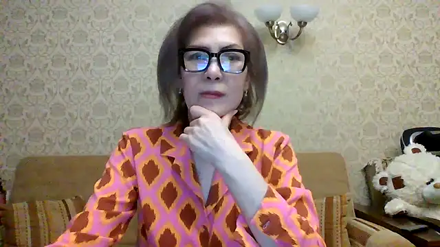 Elegant00Lady online show from 02.26.26