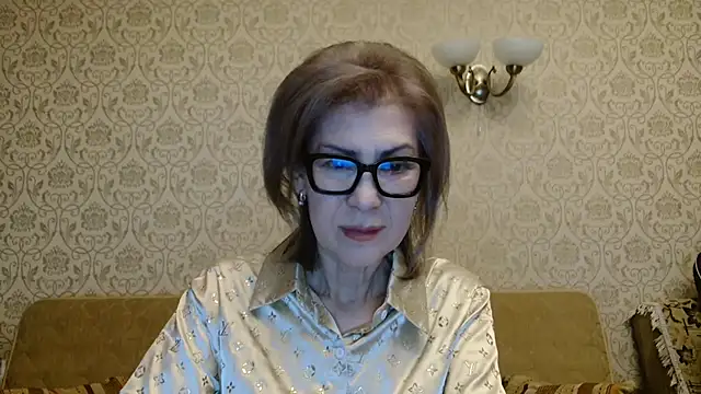 Elegant00Lady online show from 03.05.26