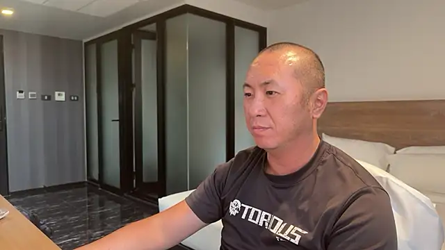 chih515 online show from 04.09.26