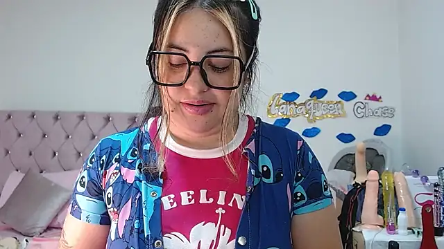 Snapshot of lanaqueen699 chatting on 01.20.25 lanaqueen699 online show from 01.20.25