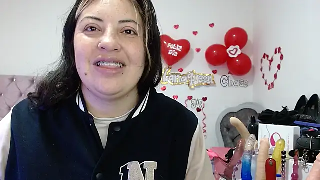 Snapshot of lanaqueen699 chatting on 03.19.25 lanaqueen699 online show from 03.19.25