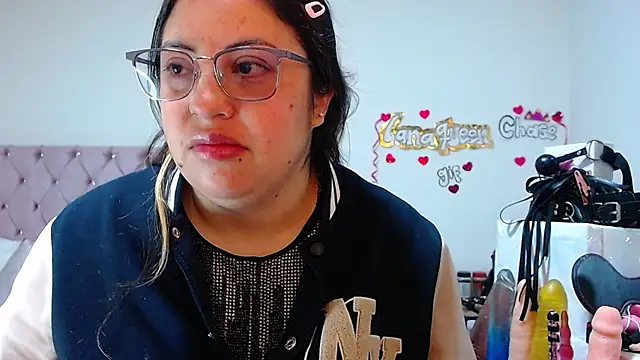 Snapshot of lanaqueen699 chatting on 09.22.25 lanaqueen699 online show from 09.22.25