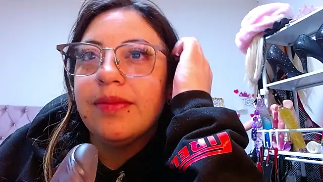 lanaqueen699 online show from 03.25.26