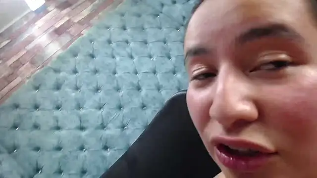 Snapshot of NaomyPrinces chatting on 12.04.24 NaomyPrinces online show from 12.04.24