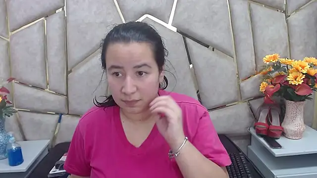 Snapshot of NaomyPrinces chatting on 01.27.25 NaomyPrinces online show from 01.27.25