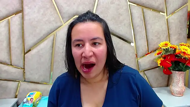 Snapshot of NaomyPrinces chatting on 02.08.25 NaomyPrinces online show from 02.08.25