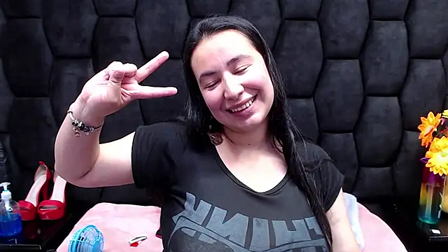 Snapshot of NaomyPrinces chatting on 09.30.25 NaomyPrinces online show from 09.30.25