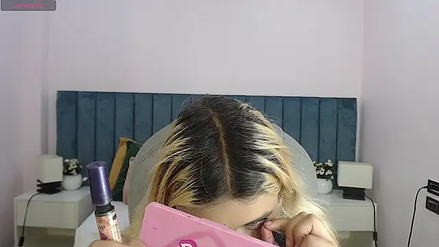 april bunnyy online show from 04.17.26