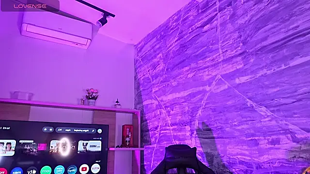 Melany Luv online show from 04.05.26