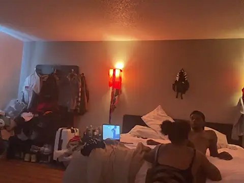 PrettyGal Tingz online show from 01.10.25