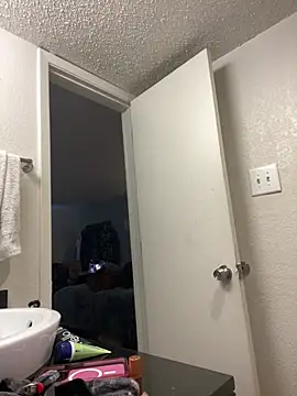 PrettyGal Tingz online show from 01.18.25