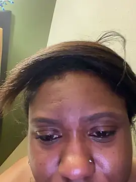 PrettyGal Tingz online show from 03.09.25