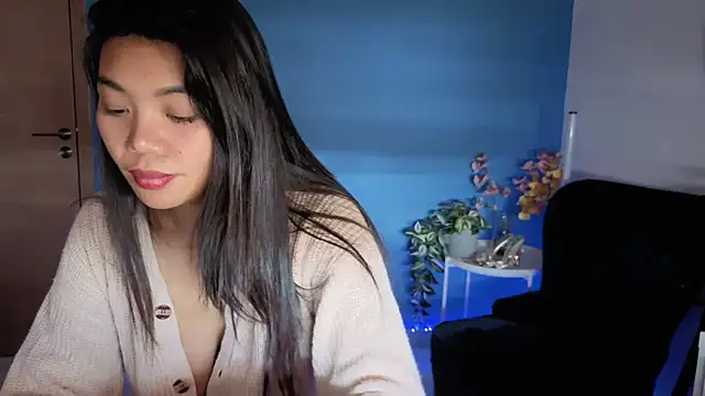 NaughtyMe online show from 10.09.25