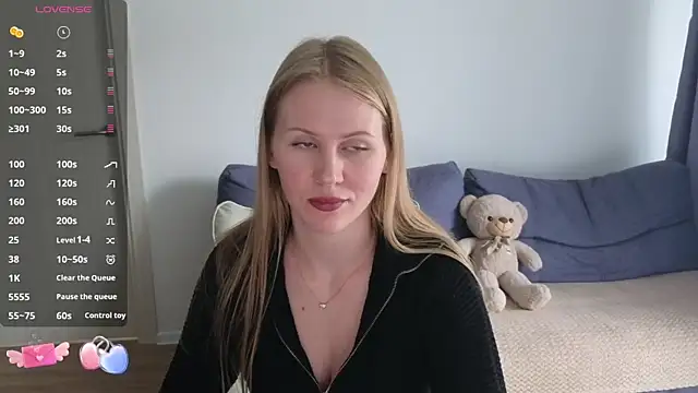 IsabelAllen online show from 09.15.25