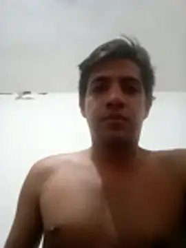 Snapshot of LiosArmando420 chatting on 11.18.25 LiosArmando420 online show from 11.18.25