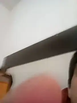 Snapshot of LiosArmando420 chatting on 11.21.25 LiosArmando420 online show from 11.21.25