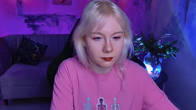 NancyMartinez online show from 02.04.25