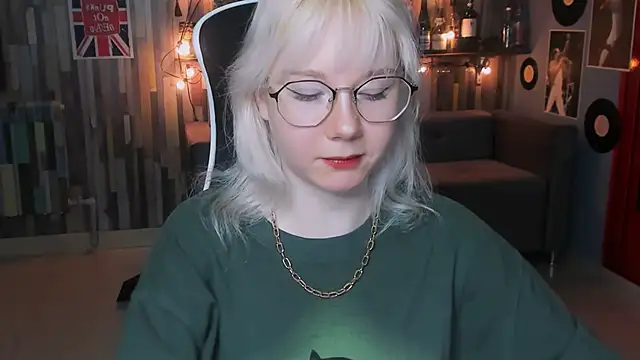 NancyMartinez online show from 02.05.25