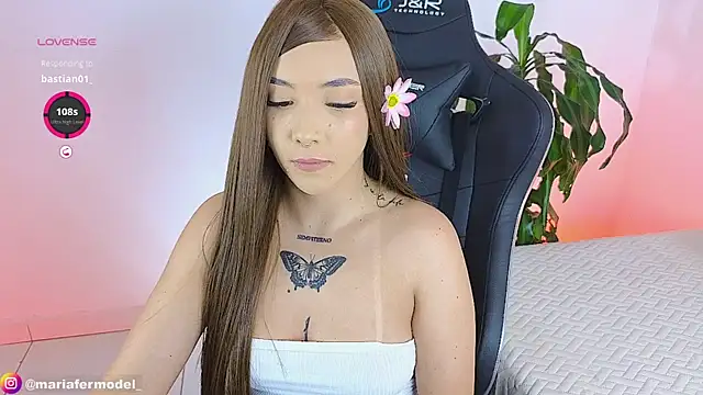 Snapshot of Mariafer05 chatting on 01.09.25 Mariafer05 online show from 01.09.25