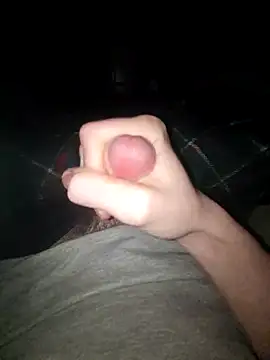 Snapshot of SoloExploder101 chatting on 02.15.26 SoloExploder101 online show from 02.15.26