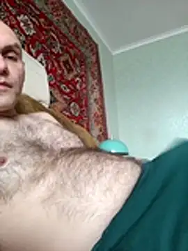 Pineapple04 online show from 12.15.25