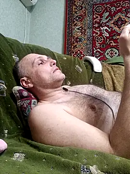 Pineapple04 online show from 03.11.26