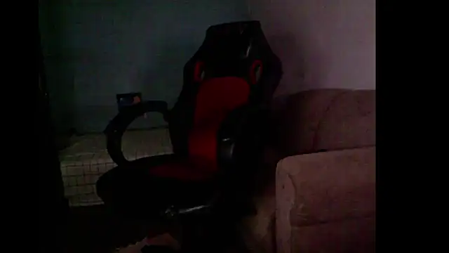 20vEEr online show from 10.21.25