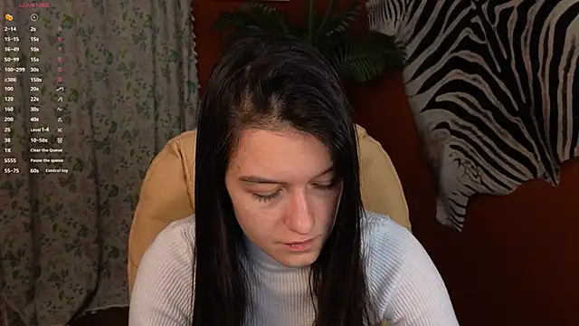 Snapshot of Alice__grace chatting on 01.29.25 Alice grace online show from 01.29.25