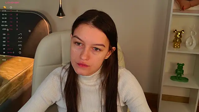 Snapshot of Alice__grace chatting on 01.31.25 Alice grace online show from 01.31.25