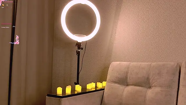 Alice  grace online show from 10.24.25