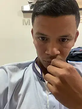 Onel9701 online show from 03.22.26