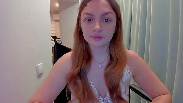 Snapshot of realfairy chatting on 02.12.25 realfairy online show from 02.12.25