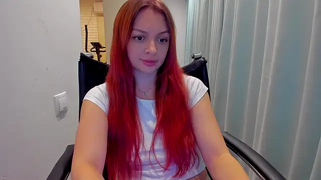 Snapshot of realfairy chatting on 03.03.25 realfairy online show from 03.03.25