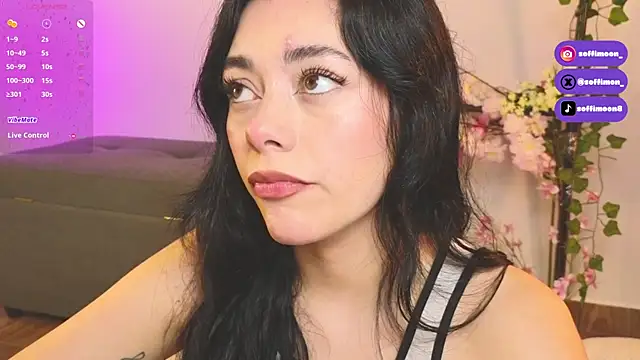 Soffimoon  online show from 10.02.25