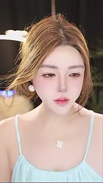 Qiaoqiao  online show from 07.12.26