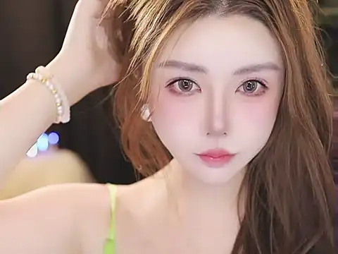 Qiaoqiao  online show from 07.17.26