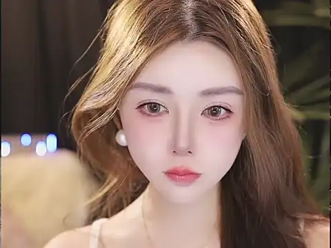 Qiaoqiao  online show from 07.25.26