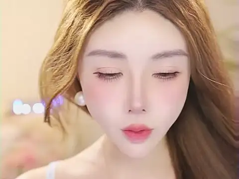 Qiaoqiao  online show from 07.31.26