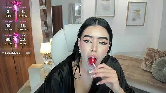 Snapshot of zoee_jackson chatting on 01.07.25 zoee jackson online show from 01.07.25