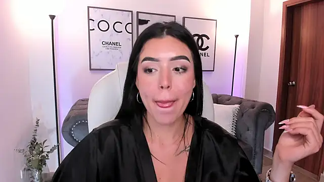 Snapshot of zoee_jackson chatting on 03.22.25 zoee jackson online show from 03.22.25