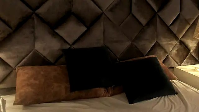 Luisa0110 online show from 03.21.26