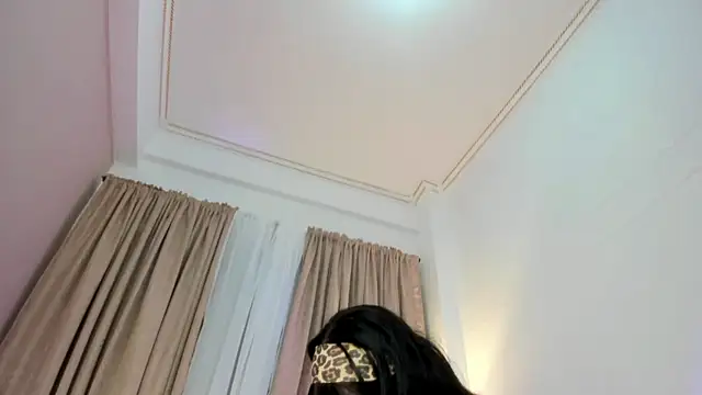 SabrinaWarrenn online show from 10.07.25