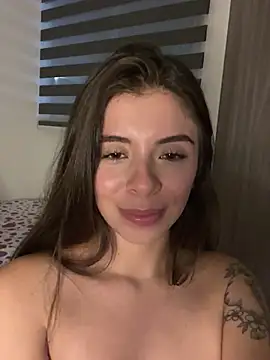 Snapshot of AmmyCollinsW chatting on 01.22.25 AmmyCollinsW online show from 01.22.25